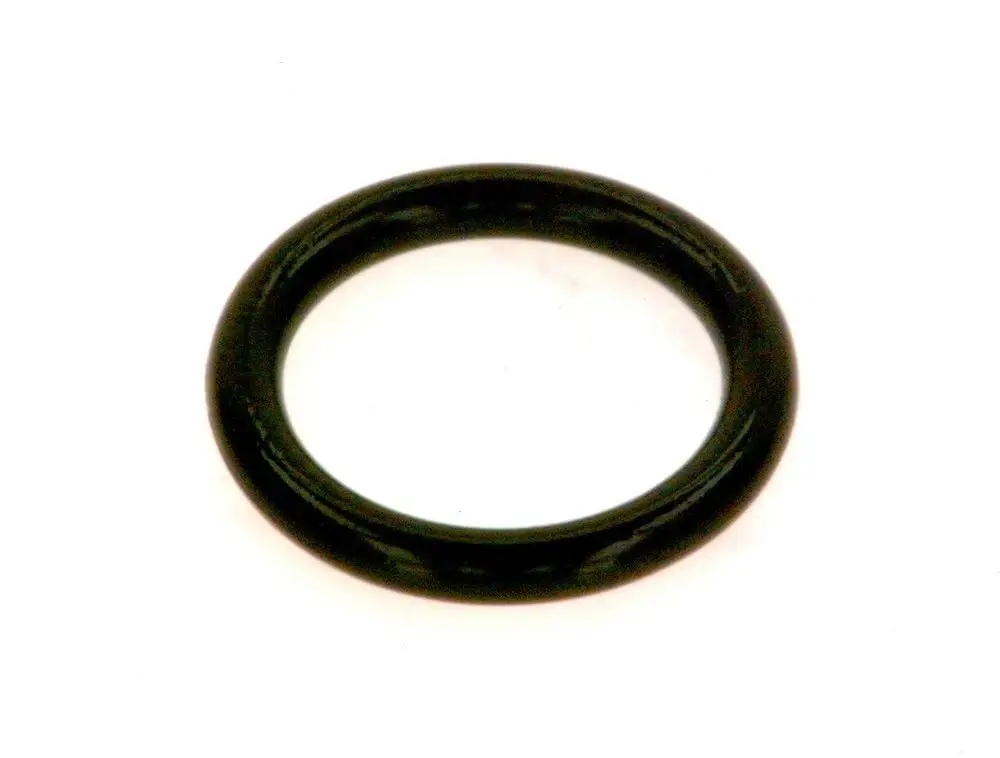 Schwarzer O-Ring auf weißem Hintergrund, geeignet für Dichtungsanwendungen, mit der Marke Bosch.
